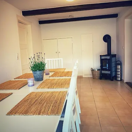 Idyllisches Landhaus Gut Koselau Nahe Ostsee Hébergement de vacances *